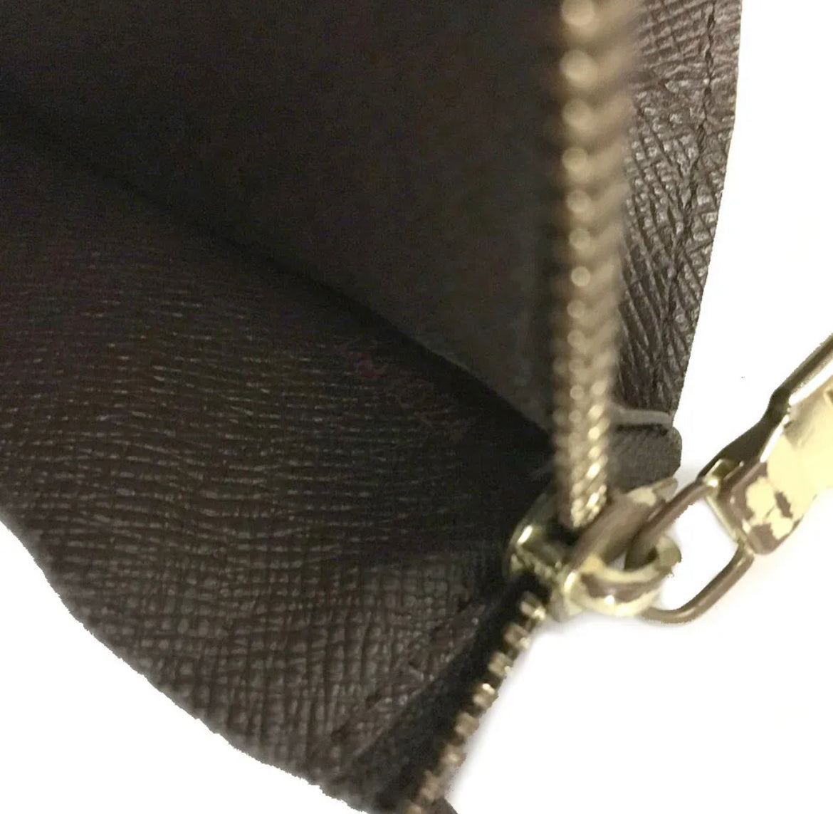 Louis Vuitton Damier Porte Feuille Sarah Long Bifold Wallet