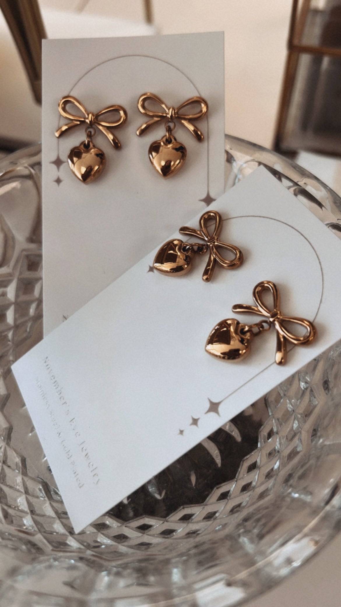 Bow & Hearts Drops