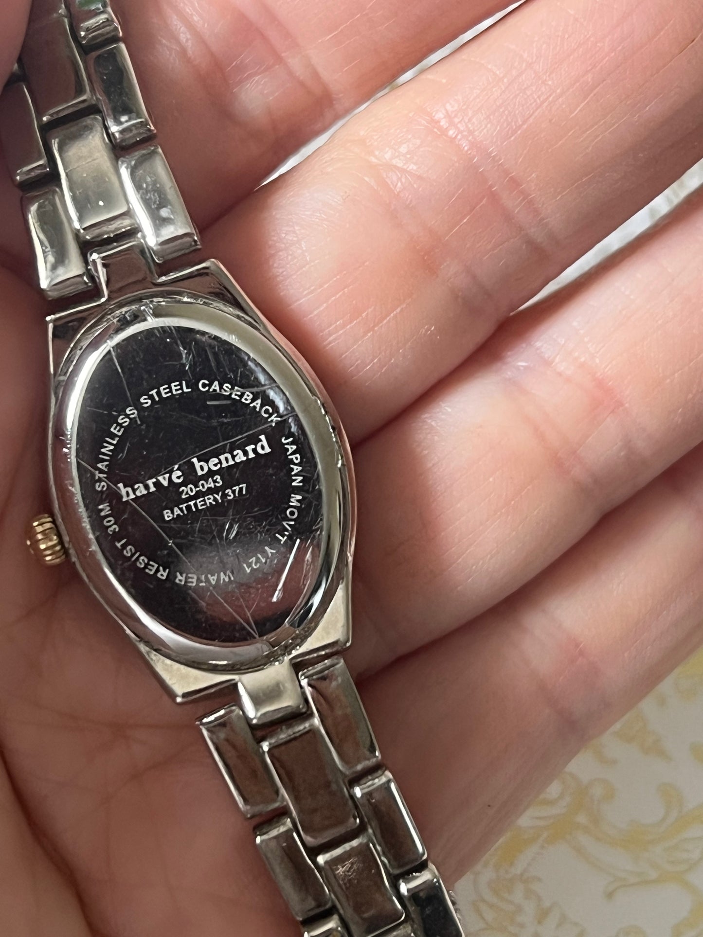 Harve Benard Quarts Oval Watch