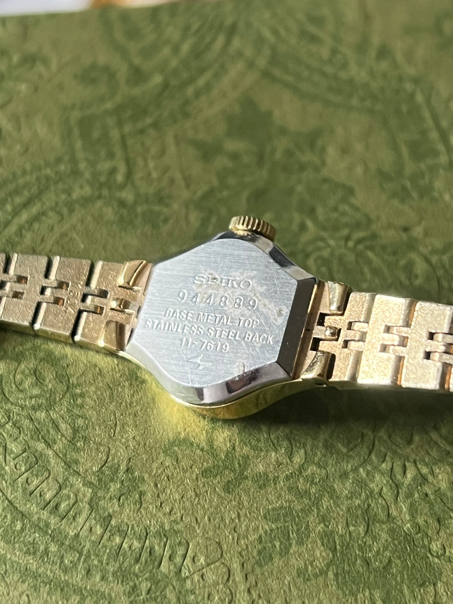 Seiko Vintage Ladies Wind-up Wrist Watch