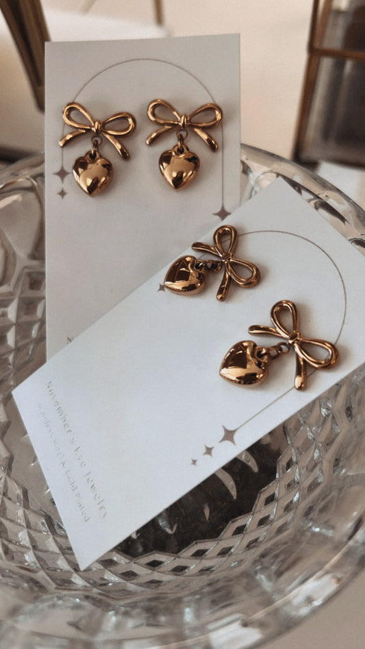 Bow & Hearts Drops