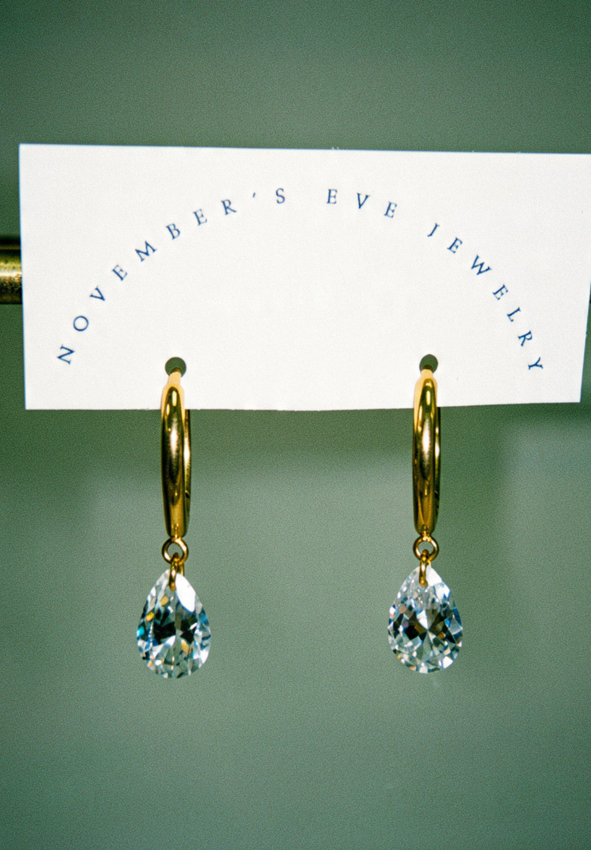 Teardrop Oval Drops