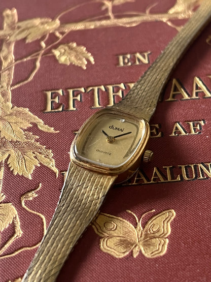 Vintage Dumai Ladies Watch