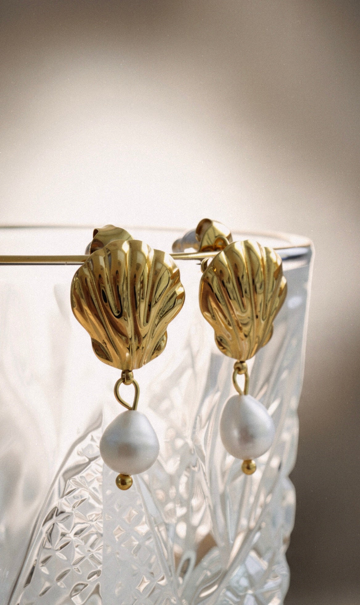 Shell & Pearl Earrings